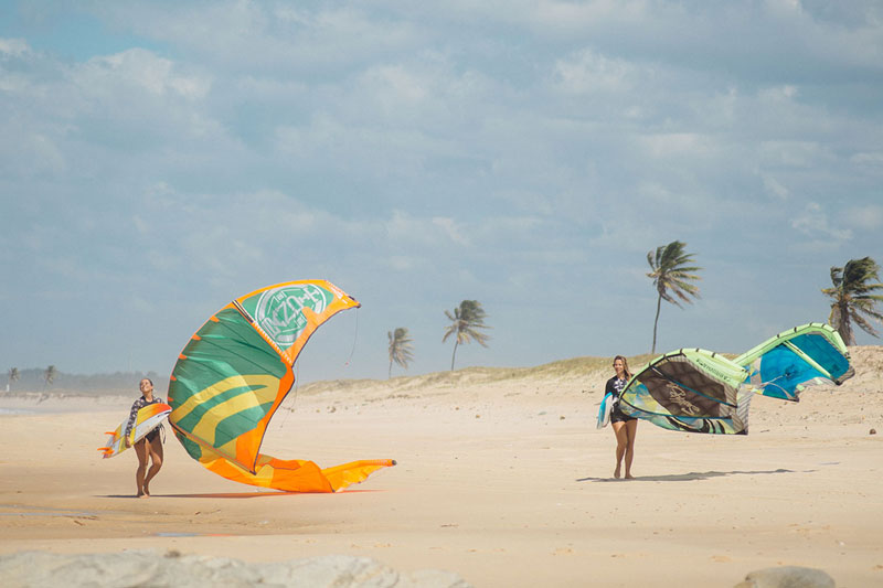 Surfin Sem Fim - Kiting is a women's thing!