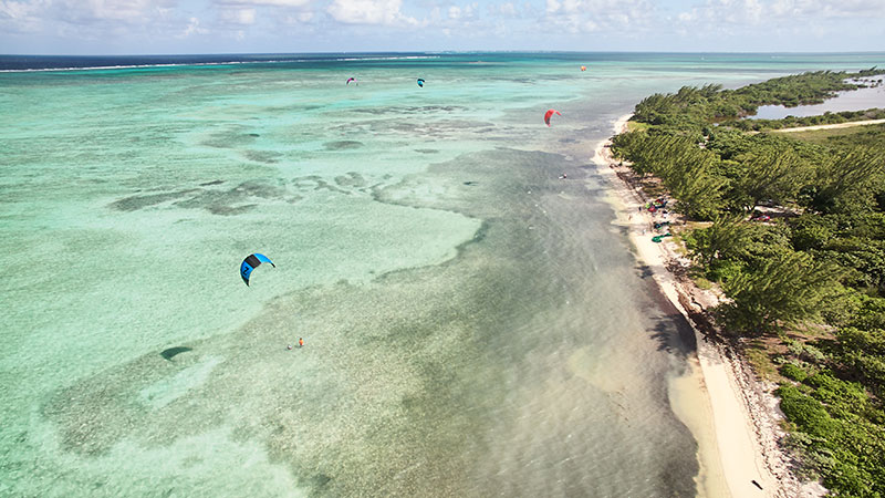 Cayman Islands kitesurfing